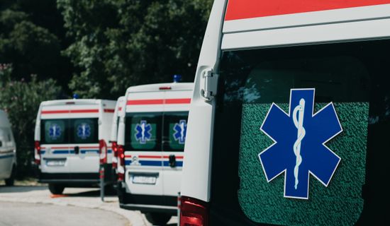 信宜救护车转运病人过路高速收费吗?